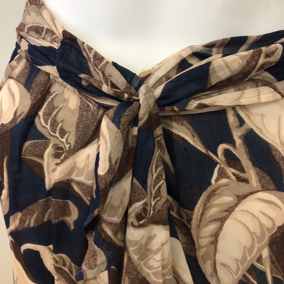 A Line Anne Klein silk wrap skirt size medium - Picture 2 of 4